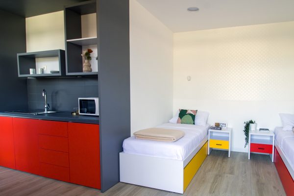 Dvosobni apartman s dva kreveta i čajnom kuhinjom u domu za starije osobe